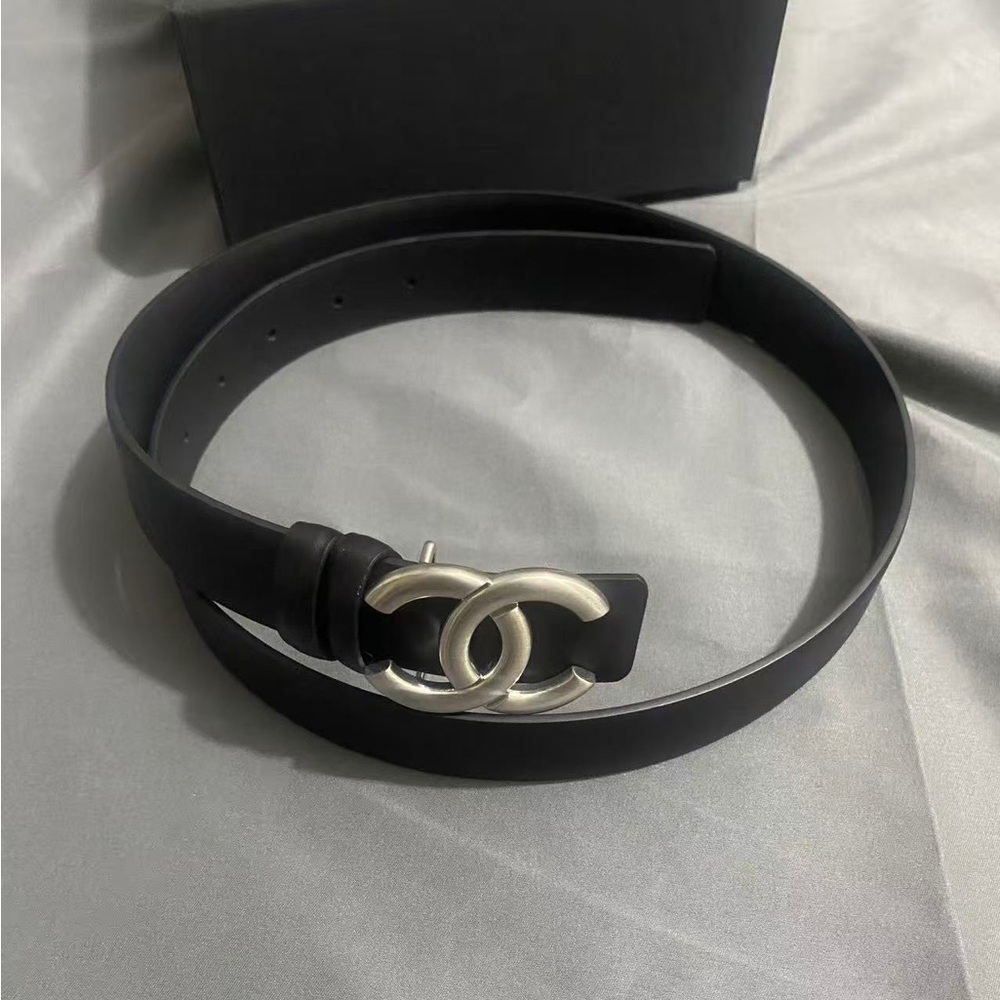 Chanel 85cm CC Logo Belt Black Leather Reversible